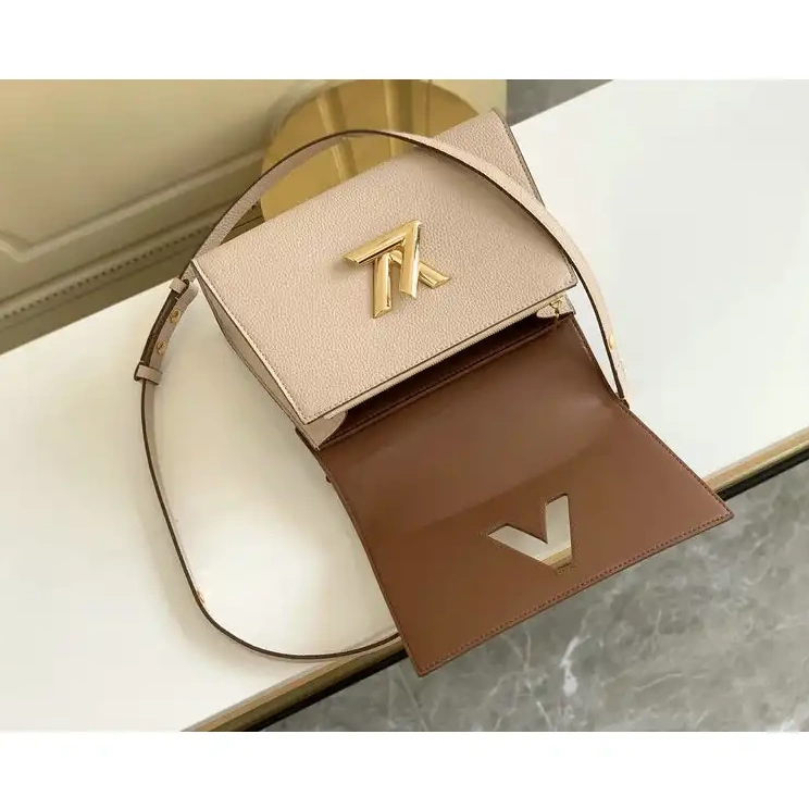 Bags 2110YA0040 LV 0803